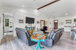 Paradise Found! - 3/2 Pool Home