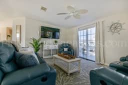 Slip & Dip - 2/2 Waterfront Pool Home