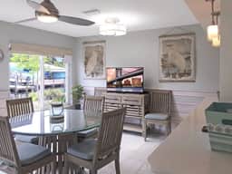 Seagrape Lodge | Waterfront Spa Retreat